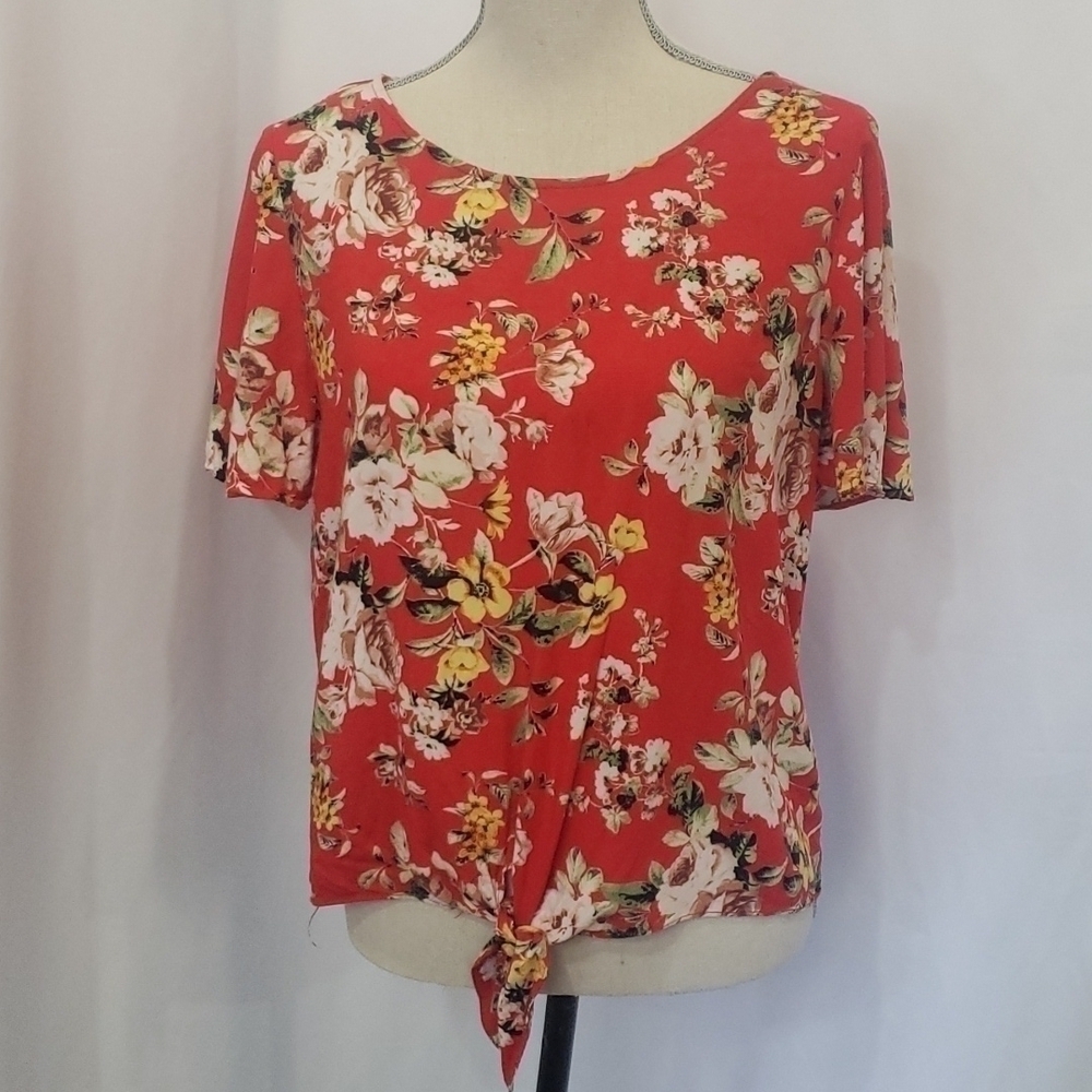 FREE with Purchase SOCIALITE Floral 100% Rayon Crepe Flutter Sleeve Waist Tie
